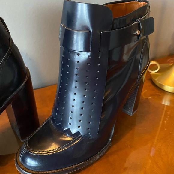 Tory Burch Ankle Boots - Picture 3 of 7